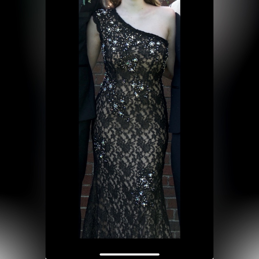 Jovani size 4 one shoulder prom dress